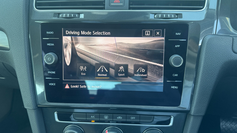 Volkswagen Golf 1.4 TSI SE [Nav] 5dr DSG Petrol Hatchback